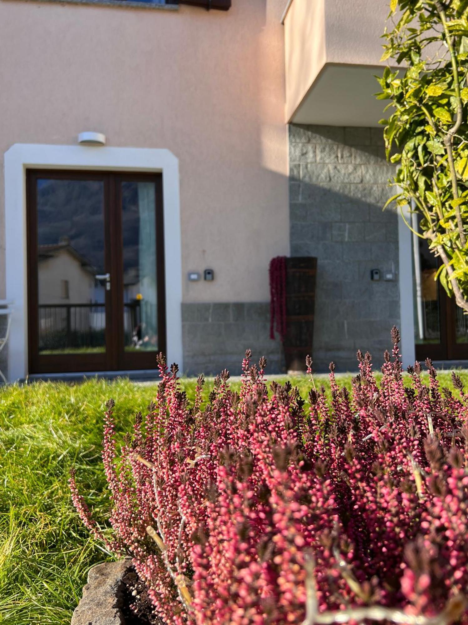 Casa Vacanze La Brenta Chiavenna Luaran gambar
